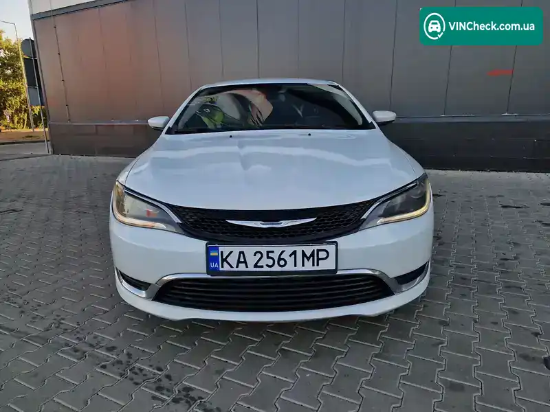 Chrysler 200 2014, фото з оголошення 2 з 21, VIN 1C3CCCAB7FN592616