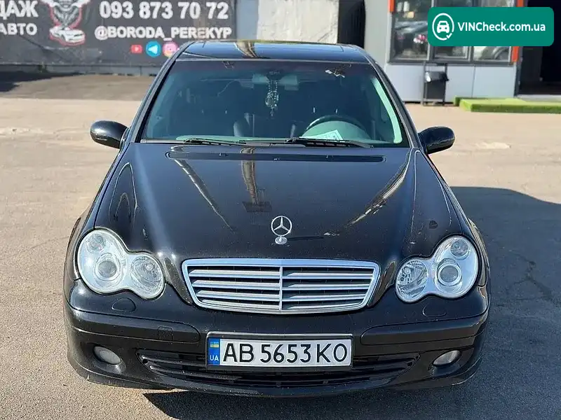 Mercedes-Benz C-Class 2004, фото з оголошення 1 з 11, VIN WDB2030461A655891