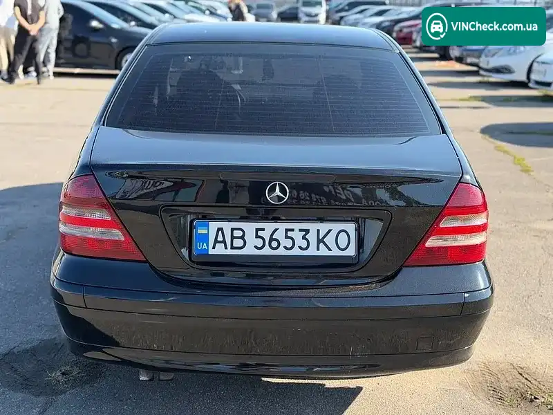 Mercedes-Benz C-Class 2004, фото з оголошення 2 з 11, VIN WDB2030461A655891