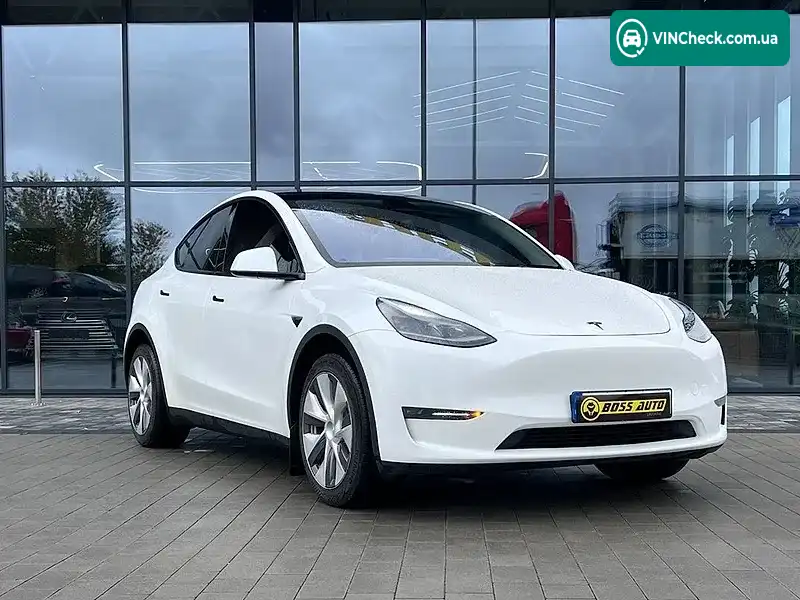 Tesla Model Y 2023, фото з оголошення 2 з 20, VIN LRWYGDEE7PC079411
