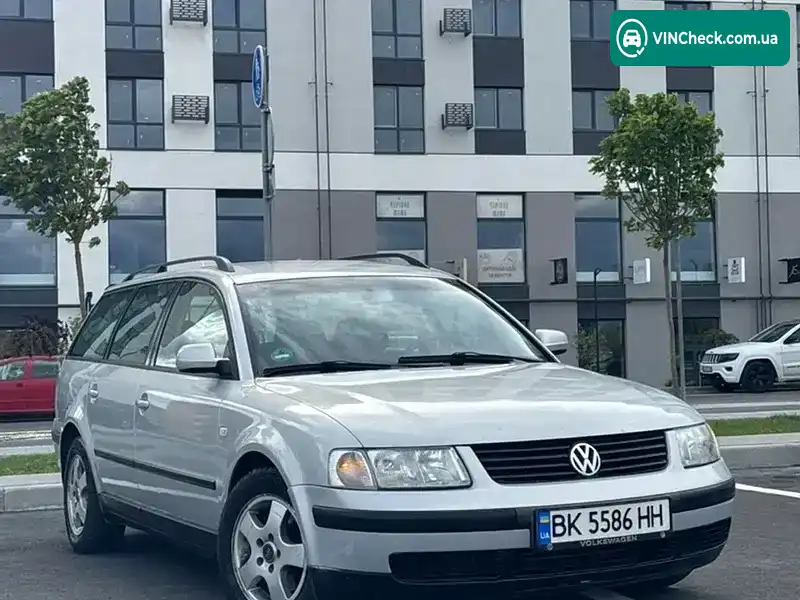 Volkswagen Passat 2000, фото з оголошення 2 з 21, VIN WVWZZZ3BZYE400392