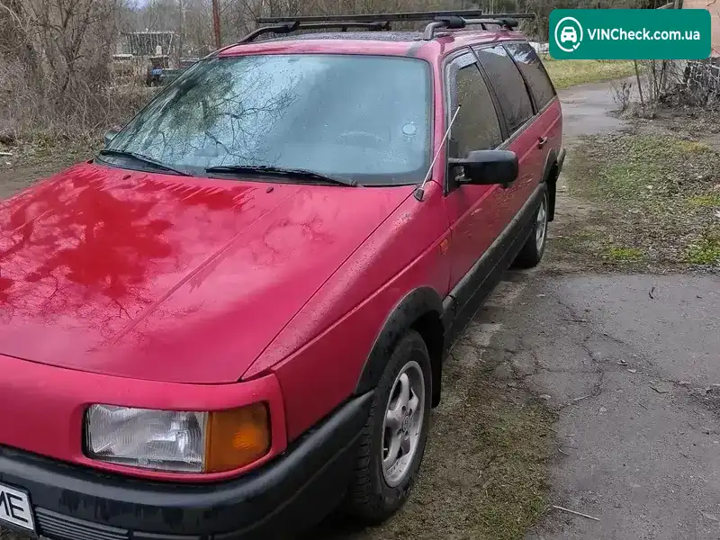 Volkswagen Passat 1991, фото з оголошення 2 з 9, VIN WVWZZZ31ZNB085460