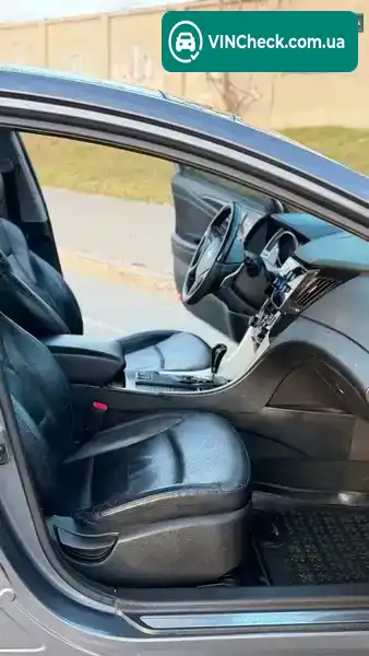 Hyundai Sonata 2012, фото з оголошення 2 з 21, VIN KMHEC41CBCA433940