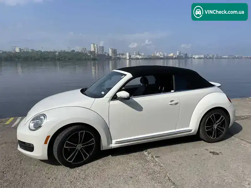 Volkswagen Beetle 2013, фото з оголошення 1 з 21, VIN 3VW5P7AT0EM807669
