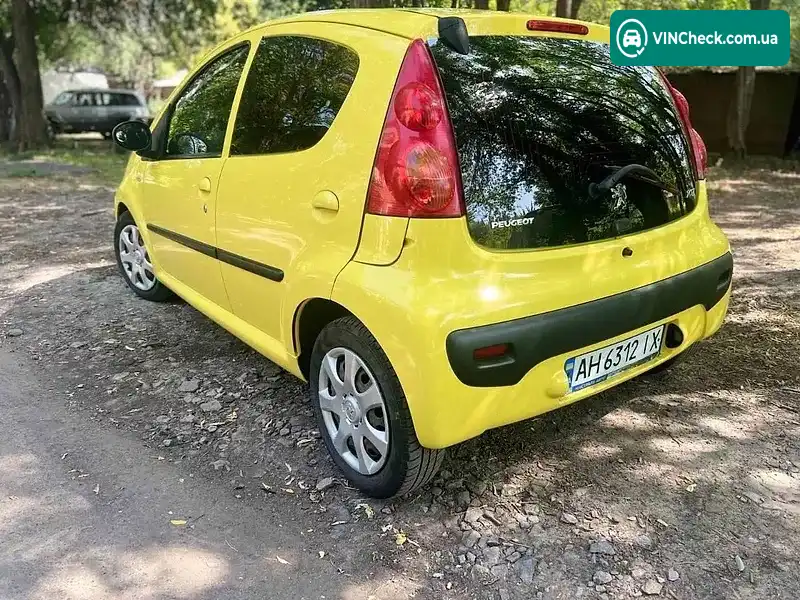 Peugeot 107 2011, фото з оголошення 2 з 7, VIN VF3PNCFB088590133