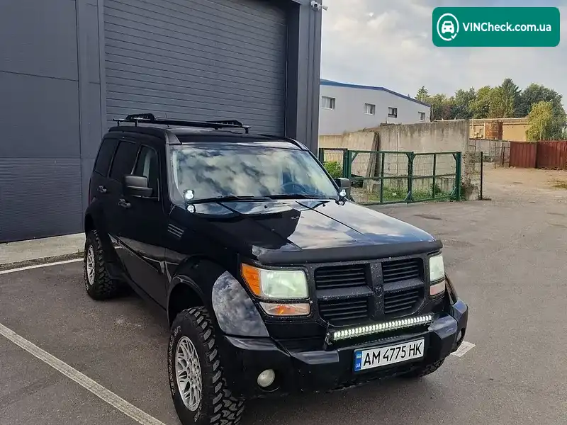 Dodge Nitro 2007, фото з оголошення 2 з 16, VIN 1D8GU58KX7W678396