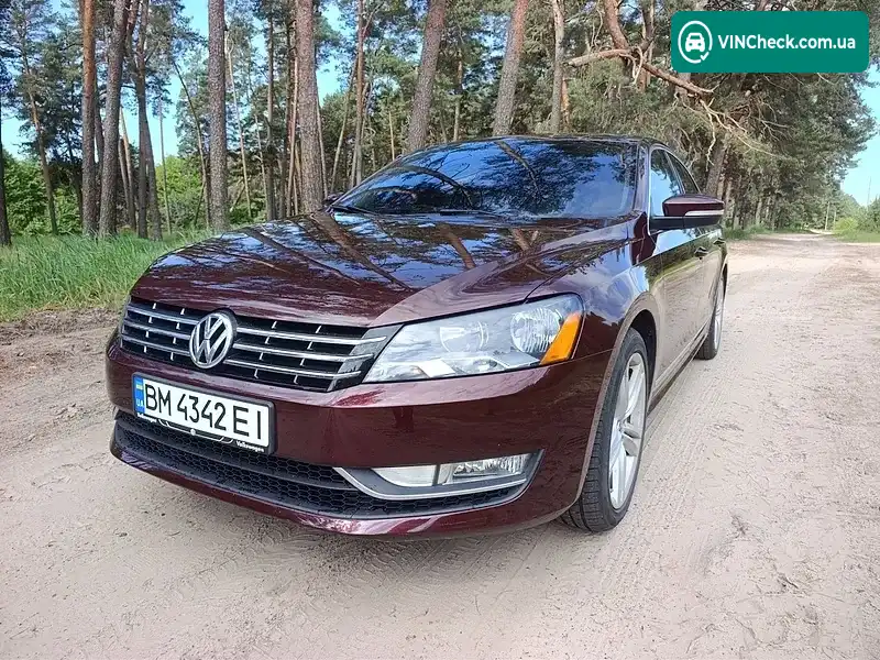 Volkswagen Passat 2012, фото з оголошення 1 з 20, VIN 1VWCN7A38DC053479