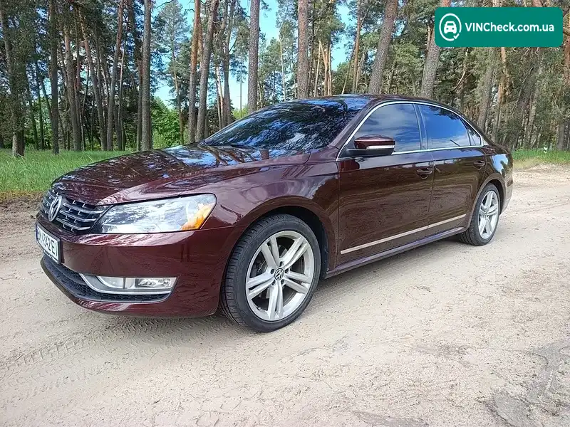 Volkswagen Passat 2012, фото з оголошення 2 з 20, VIN 1VWCN7A38DC053479