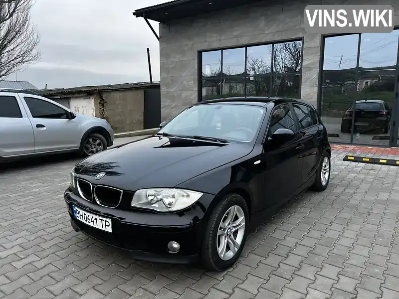 BMW 1 Series 2004, фото з оголошення 2 з 19, VIN WBAUF11060PT45381