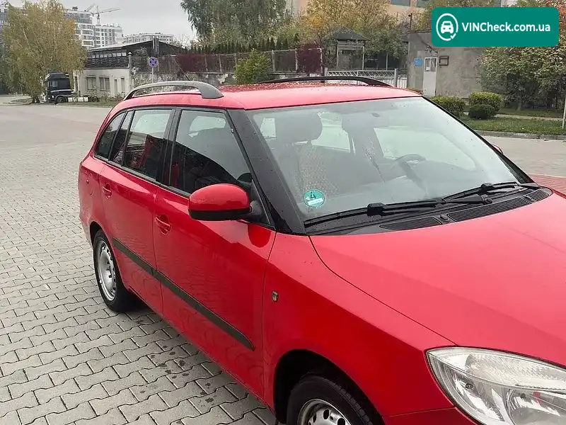 Skoda Fabia 2008, фото з оголошення 2 з 17, VIN TMBGH65J883186876