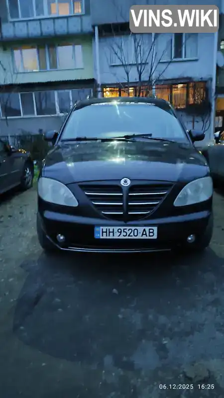 SsangYong Rodius 2005, фото з оголошення 2 з 18, VIN KPTN0B1FS5P018718