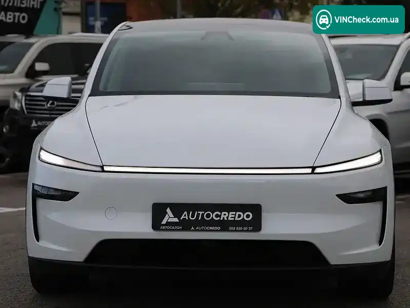 Tesla Model Y 2025, фото з оголошення 2 з 21, VIN 7SAYGDEE8TF347983