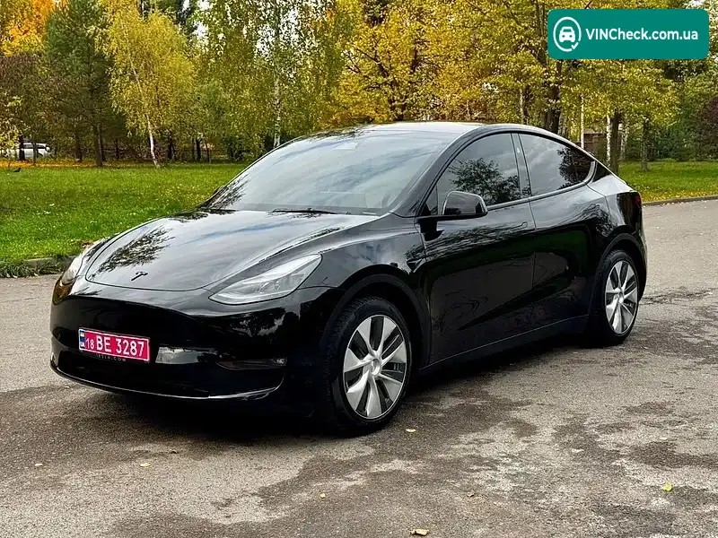 Tesla Model Y 2024, фото з оголошення 1 з 20, VIN 7SAYGAEE0PF942010