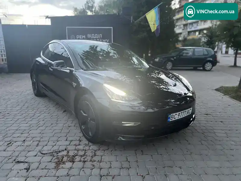 Tesla Model 3 2019, фото з оголошення 1 з 20, VIN 5YJ3E1EB4KF385095