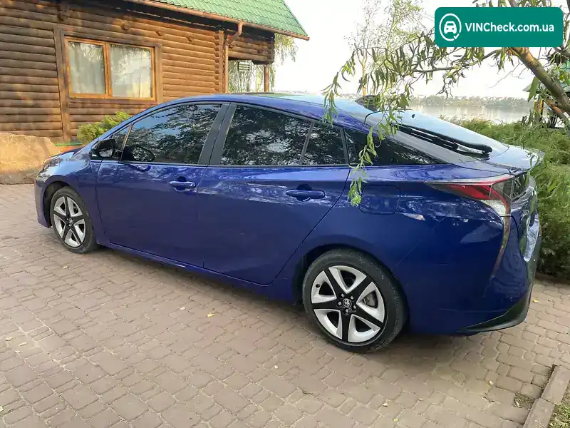 Toyota Prius 2017, фото з оголошення 2 з 12, VIN JTDKARFU9H3046814