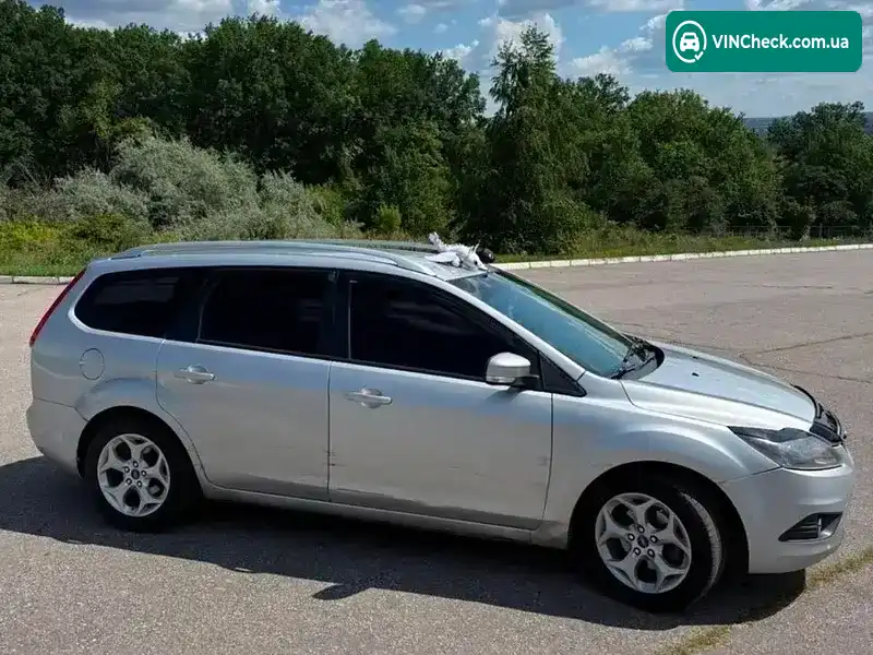 Ford Focus 2010, фото з оголошення 2 з 8, VIN WF0SXXGCDSAG10864