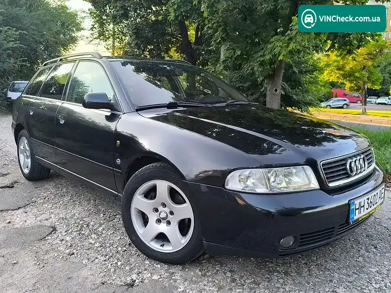 Audi A4 1997, фото з оголошення 1 з 14, VIN WAUZZZ8DZVA234599