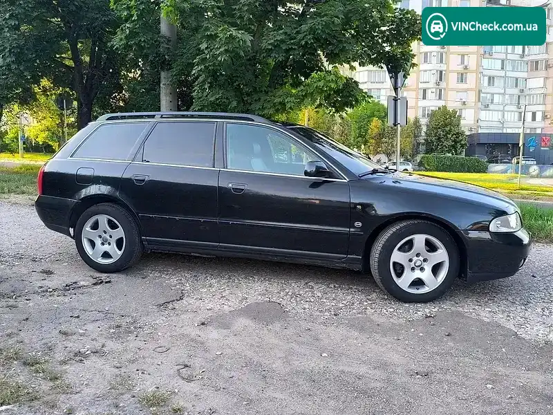 Audi A4 1997, фото з оголошення 2 з 14, VIN WAUZZZ8DZVA234599