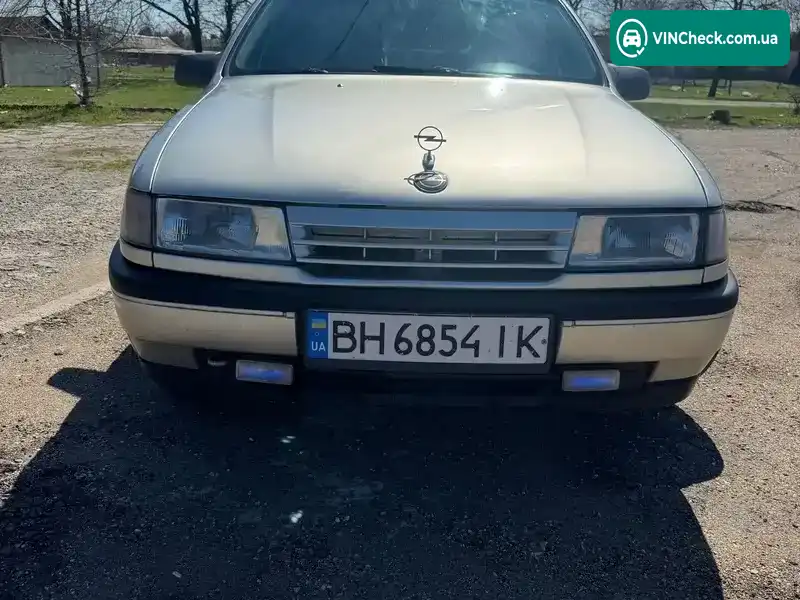 Opel Vectra 1991, фото з оголошення 1 з 7, VIN W0L000087M5099536