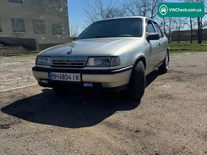 Opel Vectra 1991, фото з оголошення 2 з 7, VIN W0L000087M5099536