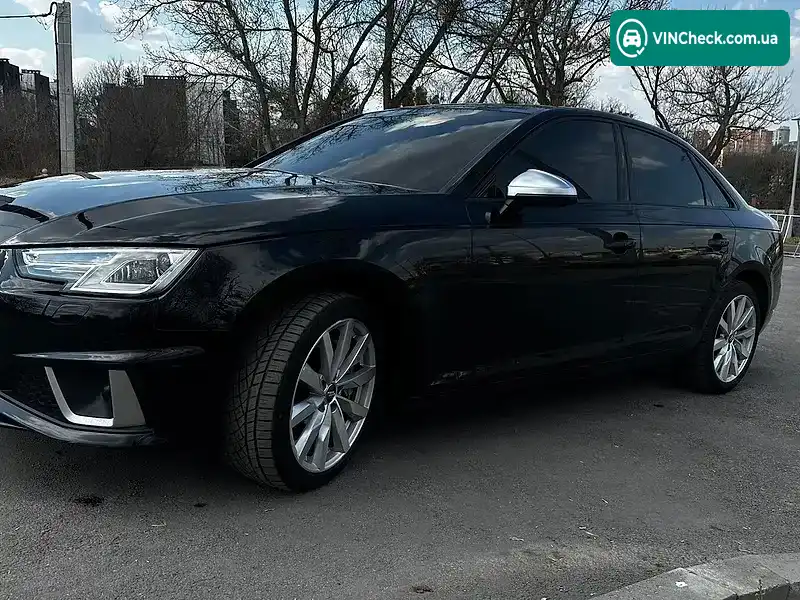 Audi A4 2016, фото з оголошення 2 з 12, VIN WAUANAF43HN035276