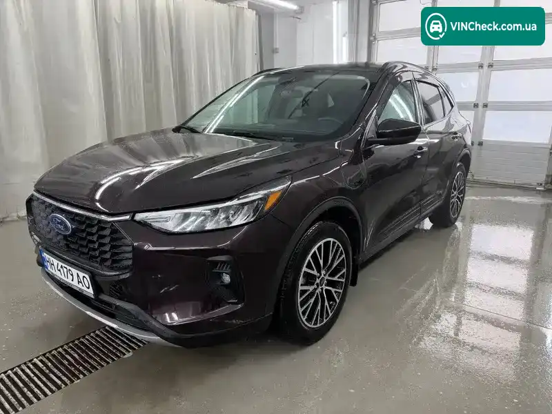 Ford Escape 2023, фото з оголошення 2 з 21, VIN 1FMCU0E19PUB09168