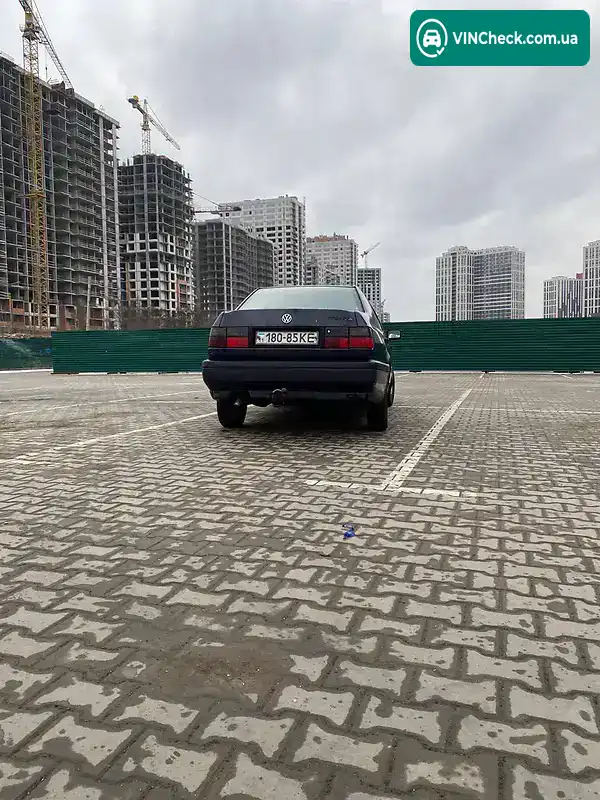 Volkswagen Vento 1996, фото з оголошення 2 з 7, VIN WVWZZZ1HZTW445905