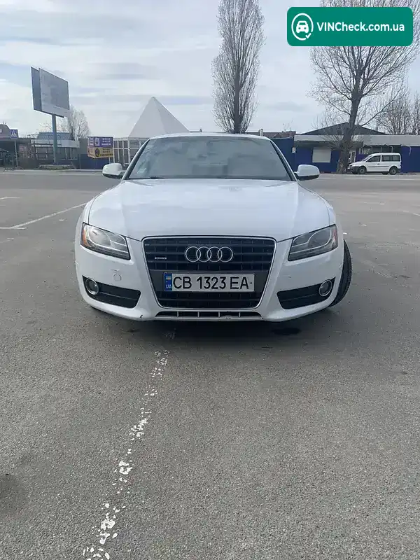 Audi A5 2011, фото з оголошення 2 з 17, VIN WAULFAFR5CA005813