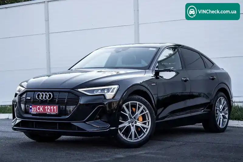 Audi e-tron 2020, фото з оголошення 2 з 20, VIN WAUZZZGE4LB028120