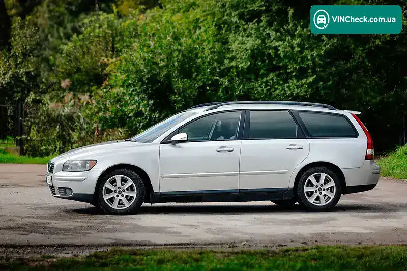 Volvo V50 2005, фото з оголошення 2 з 20, VIN YV1MW755152091663