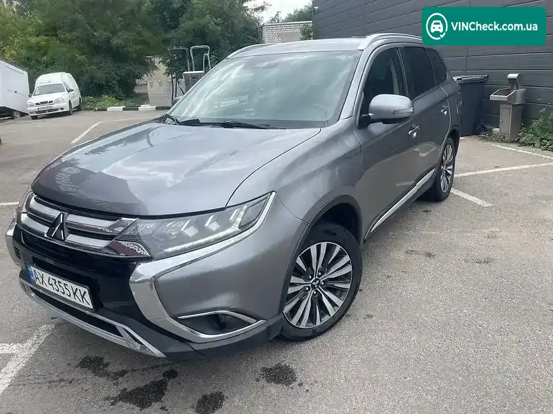 Mitsubishi Outlander 2020, фото з оголошення 1 з 6, VIN JA4AZ3A37LZ037061