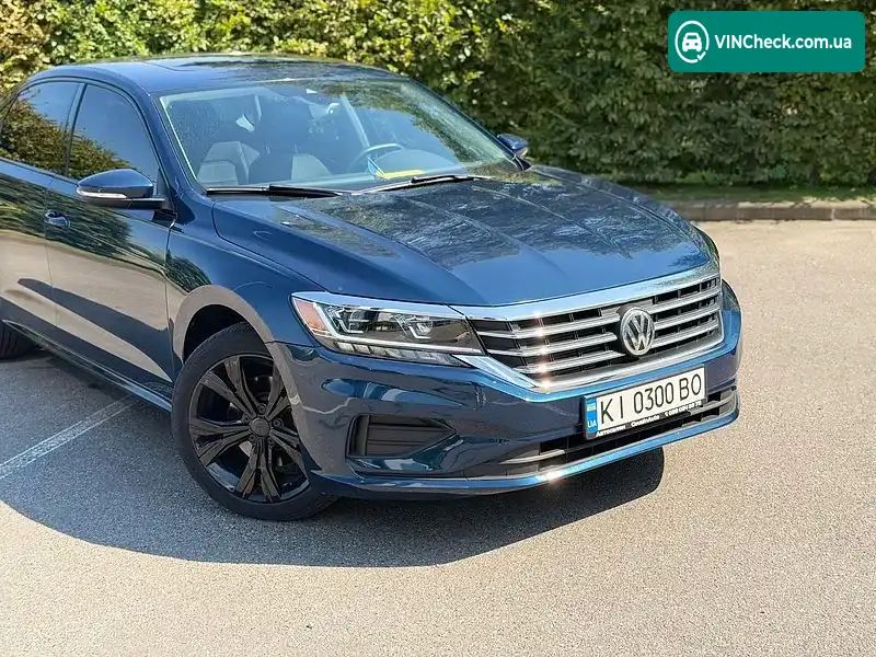 Volkswagen Passat 2021, фото з оголошення 2 з 20, VIN 1VWSA7A31NC001099