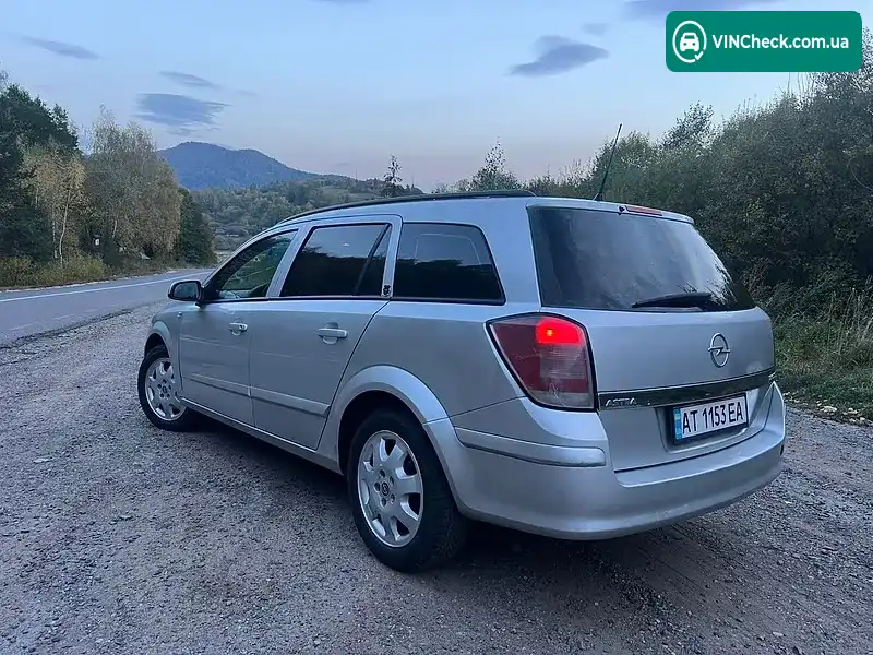 Opel Astra 2006, фото з оголошення 2 з 6, VIN W0L0AHL3562098682