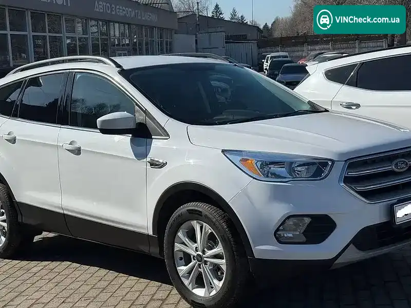 Ford Escape 2018, фото з оголошення 1 з 15, VIN 1FMCU9GD9JUD41546
