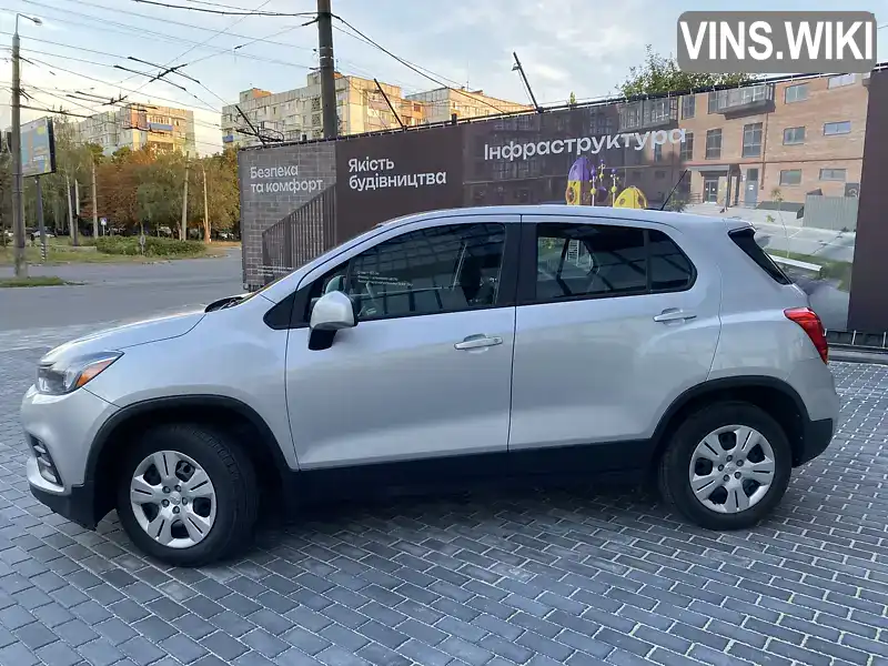 Chevrolet Trax 2017, фото з оголошення 2 з 21, VIN KL7CJKSB7HB130987