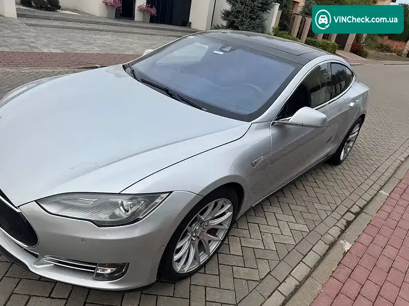 Tesla Model S 2015, фото з оголошення 1 з 10, VIN 5YJSA1E41FF118902