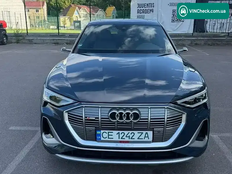 Audi e-tron 2020, фото з оголошення 1 з 20, VIN WAUZZZGE0LB031547