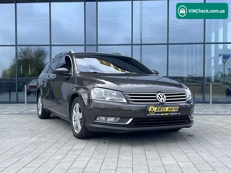 Volkswagen Passat 2013, фото з оголошення 1 з 20, VIN WVWZZZ3CZDE102965