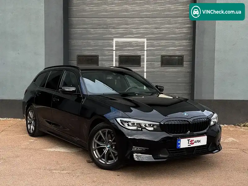 BMW 3 Series 2022, фото з оголошення 1 з 20, VIN WBA31DZ050FM41010