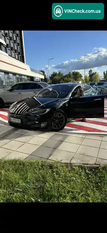 Tesla Model S 2018, фото з оголошення 1 з 21, VIN 5YJSA1E21JF266829