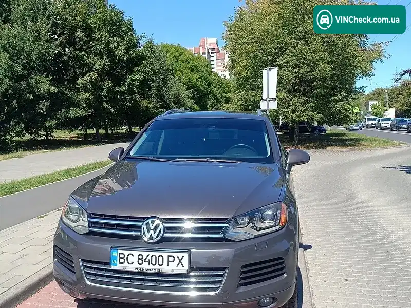 Volkswagen Touareg 2011, фото з оголошення 2 з 18, VIN WVGEF9BP0CD005792