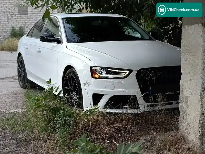 Audi A4 2014, фото з оголошення 1 з 7, VIN WAUDFCFL3EN010662