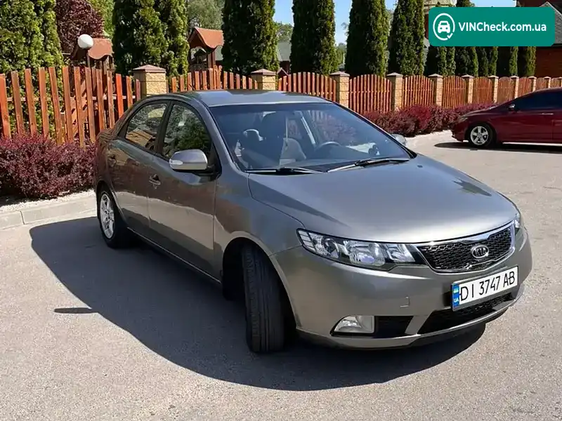 Kia Cerato 2012, фото з оголошення 1 з 11, VIN KNAFU411AC5960380