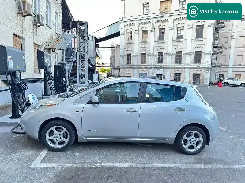 Nissan Leaf 2013, фото з оголошення 1 з 7, VIN 1N4AZ0CP8DC407142
