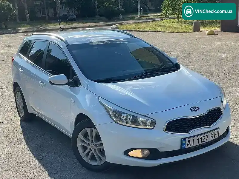 Kia Ceed 2014, фото з оголошення 2 з 10, VIN U5YHM816AEL081888
