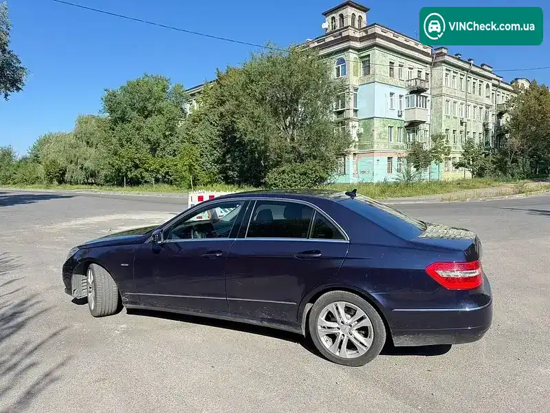 Mercedes-Benz E-Class 2010, фото з оголошення 2 з 9, VIN WDD2120051A353946