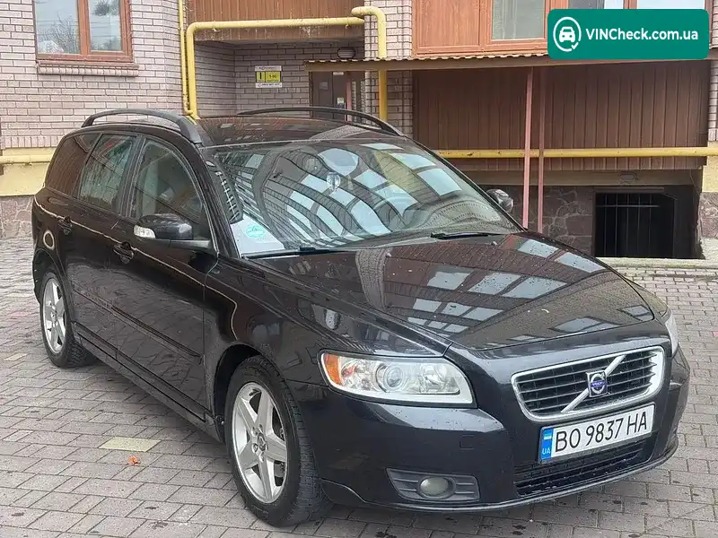 Volvo V50 2007, фото з оголошення 2 з 19, VIN YV1MW755182369225