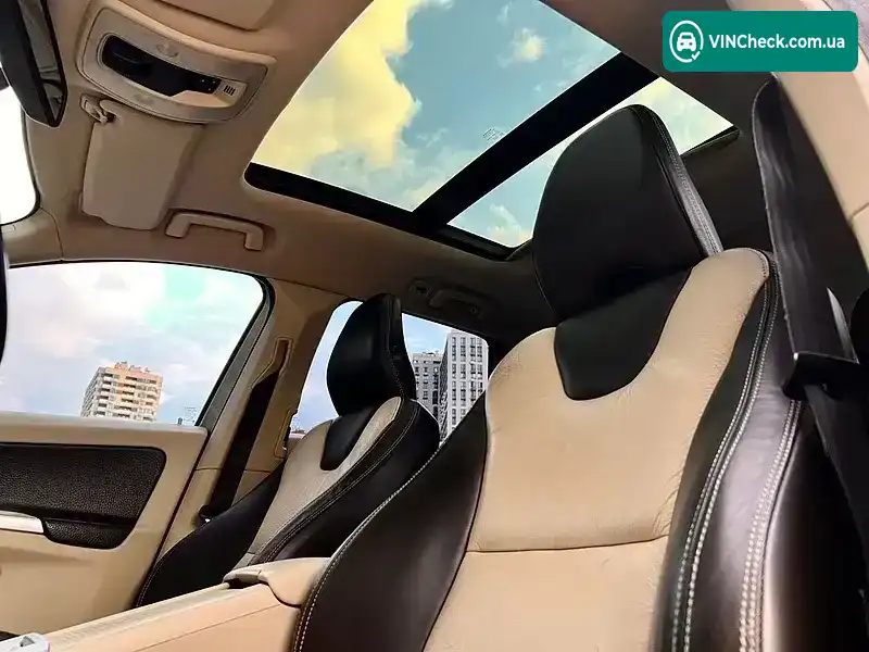 Volvo XC60 2009, фото з оголошення 2 з 20, VIN YV1DZ995692003127