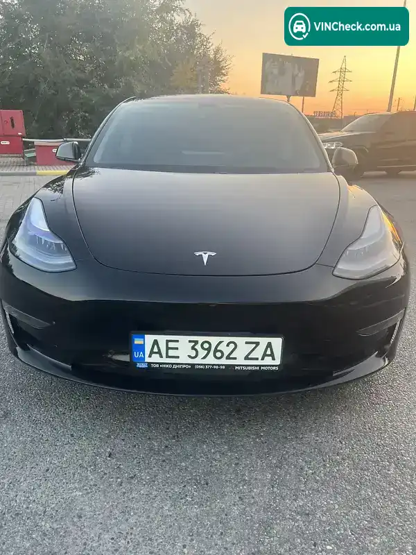 Tesla Model 3 2021, фото з оголошення 1 з 18, VIN 5YJ3E1EB2MF876719