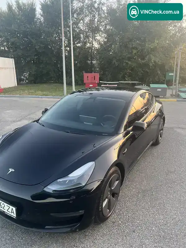 Tesla Model 3 2021, фото з оголошення 2 з 18, VIN 5YJ3E1EB2MF876719